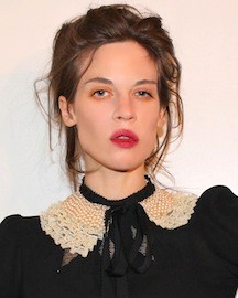 laura_pearl_collar_4